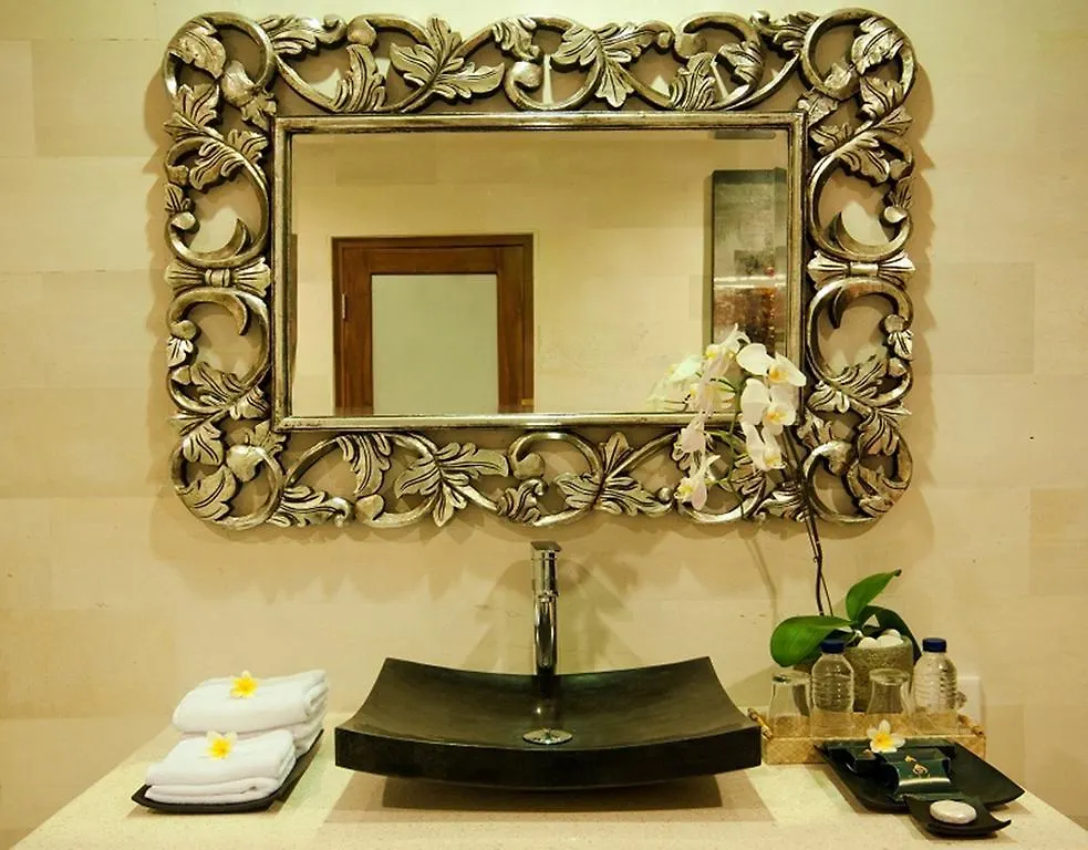 Sandi Agung Villa Seminyak
