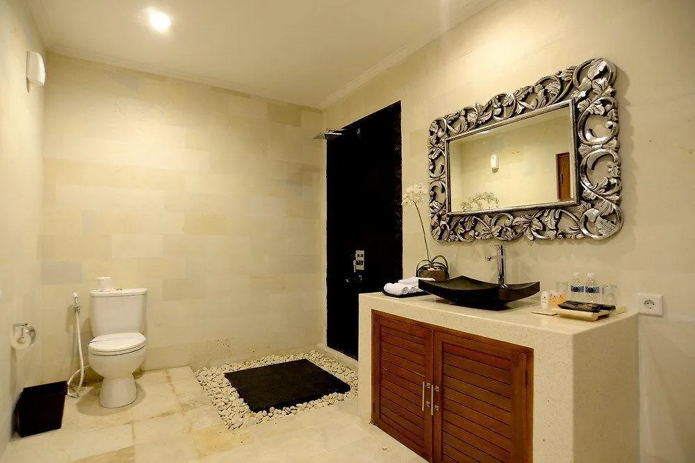 Sandi Agung Villa Seminyak