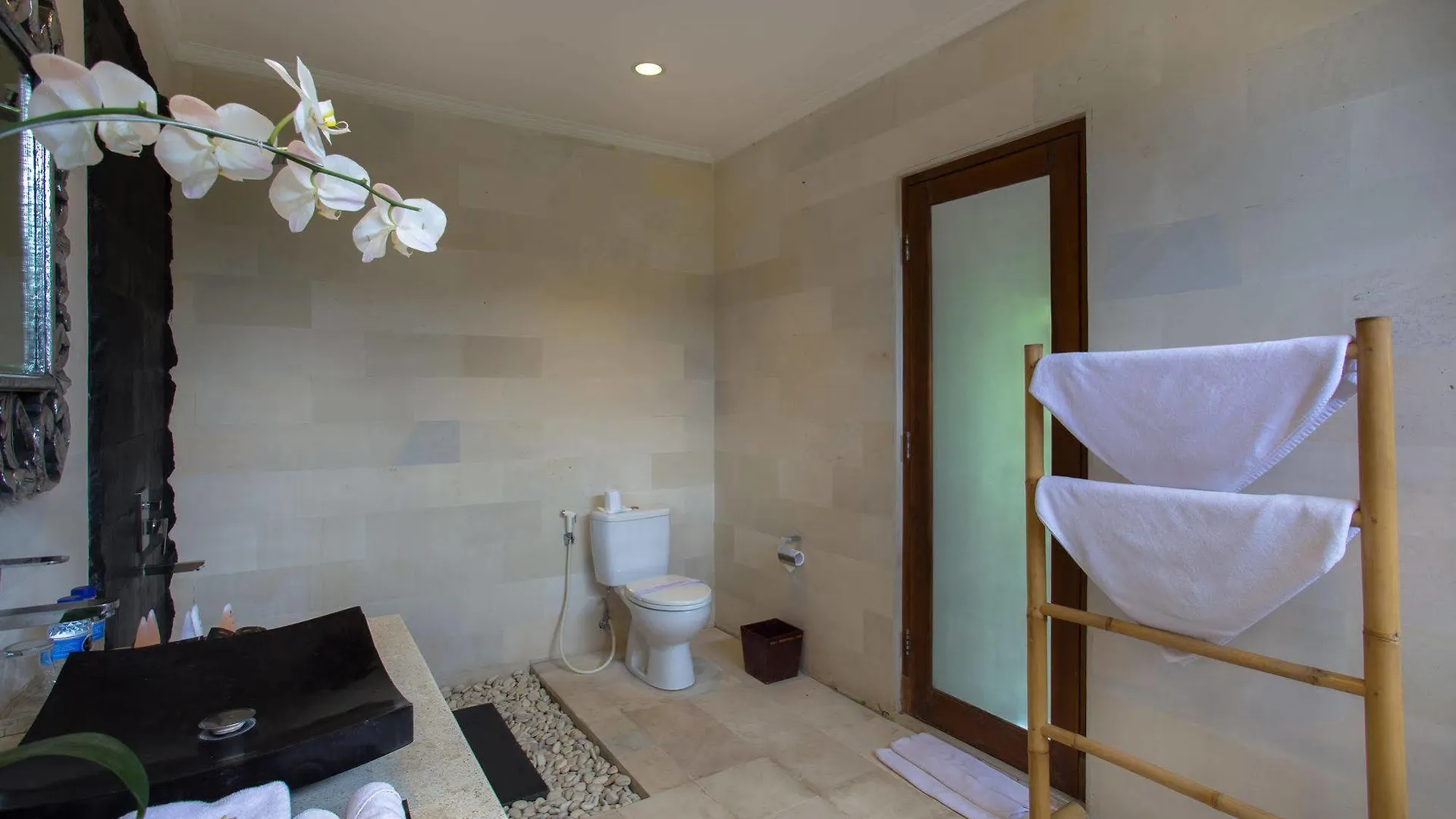 Sandi Agung Villa Seminyak